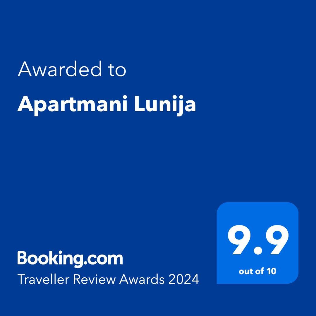 Apartmani Lunija Горни-Милановац Экстерьер фото